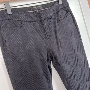 Banana Republic Black Textured Cropped Dress Pants (2P)